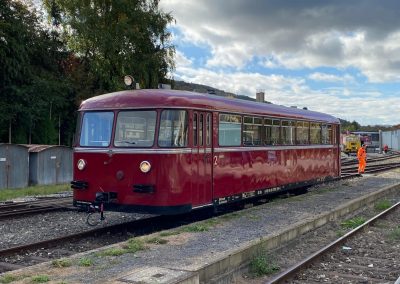 Schienenbus-Oldtimer der Vulkan-Eifel-Bahn wieder unterwegs